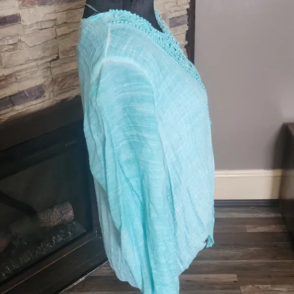 Top/blouse - Picture 3 of 4